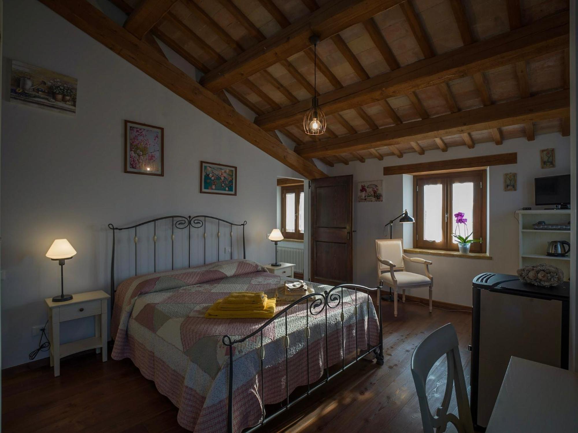 Quelli Del Picchio Bed & Breakfast Cupramontana Exterior photo